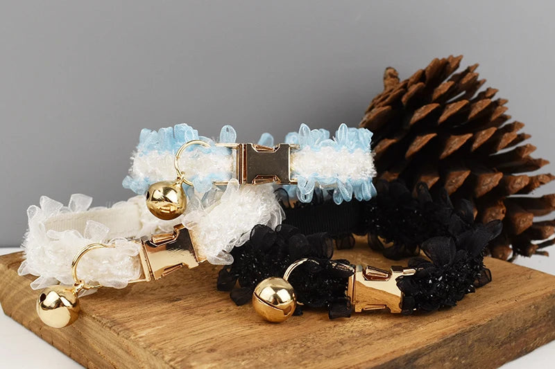 Collier de chat en dentelle réglable