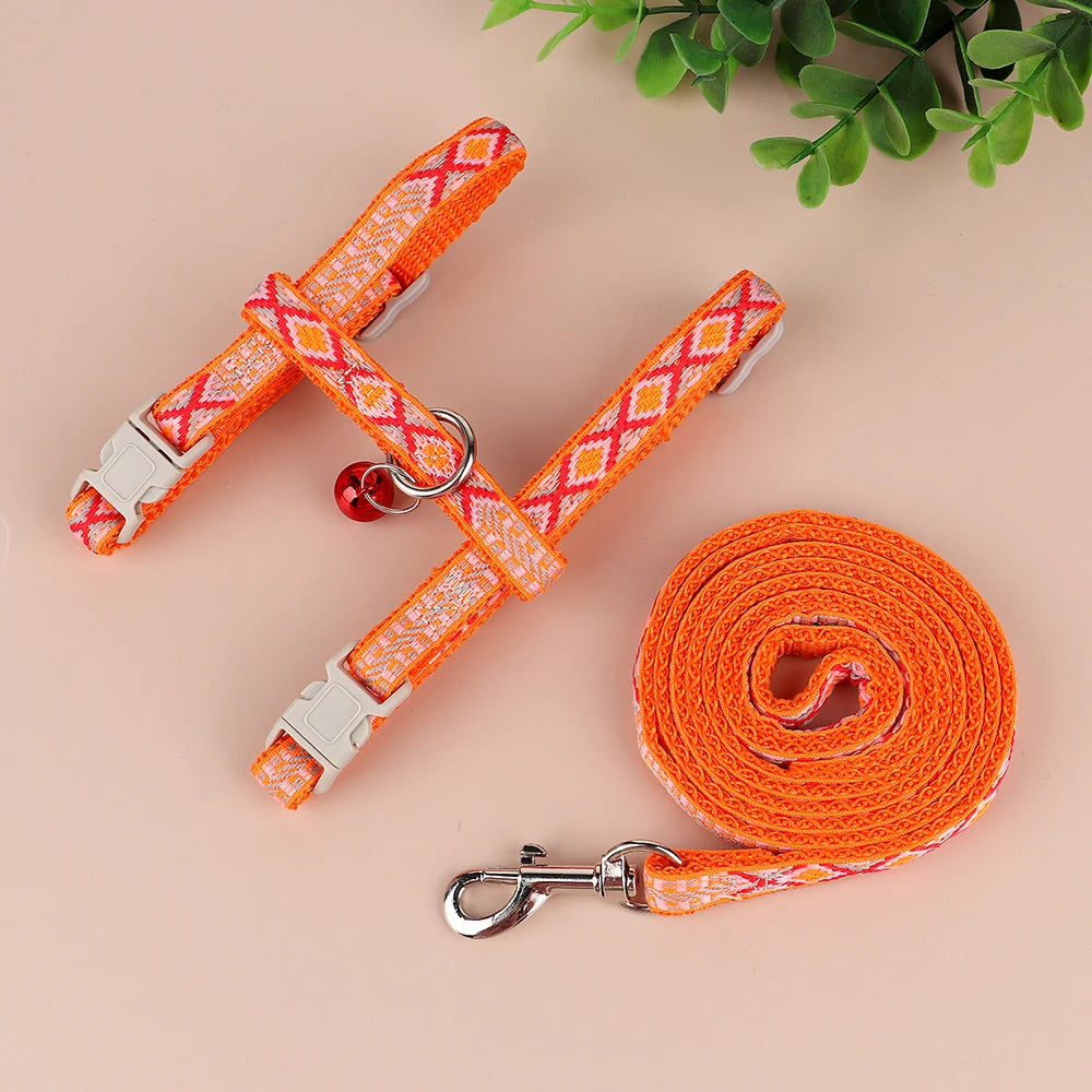 Nylon Cat Harness Leash Set Adjustable Puppy Kitten Harnesses Vest With Bell Pet Walking Lead Rope For Small Dogs Cats Chihuahua