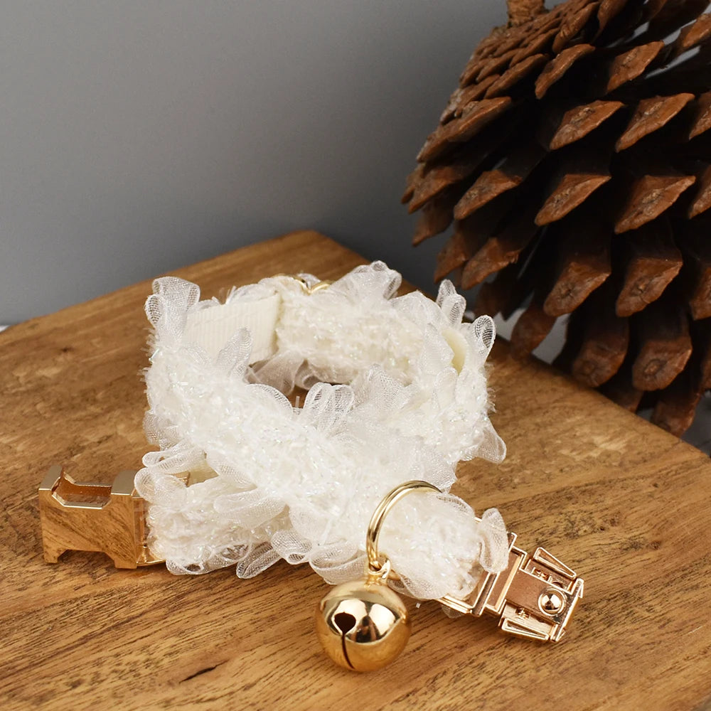 Collier de chat en dentelle réglable