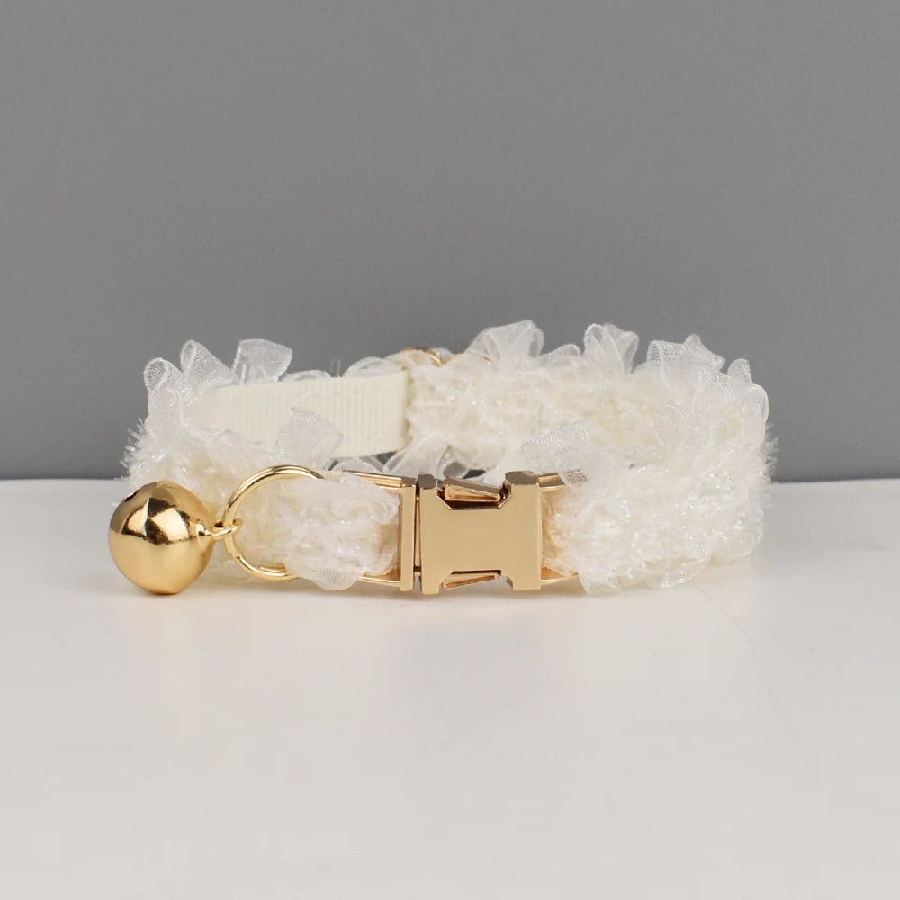 Collier de chat en dentelle réglable