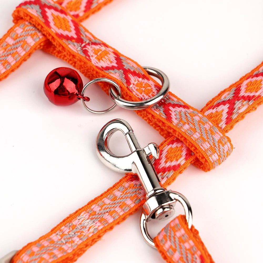 Nylon Cat Harness Leash Set Adjustable Puppy Kitten Harnesses Vest With Bell Pet Walking Lead Rope For Small Dogs Cats Chihuahua